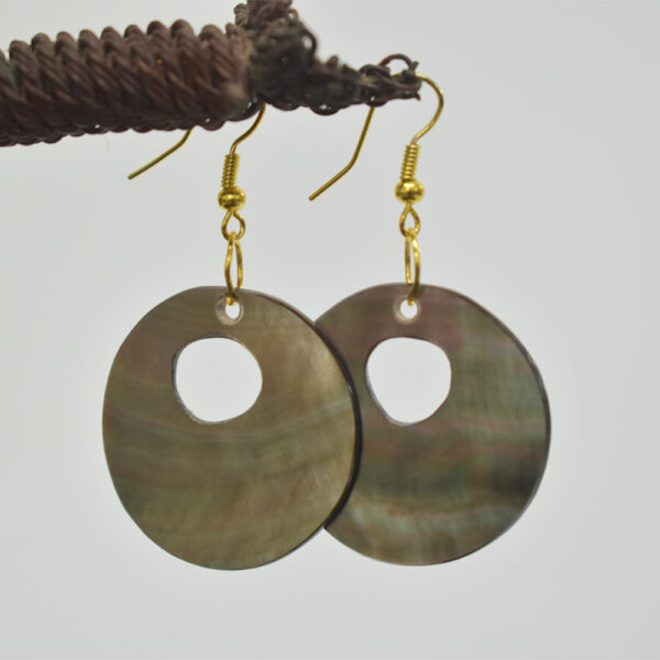 Small Round Disk Pearl Shell Earrings