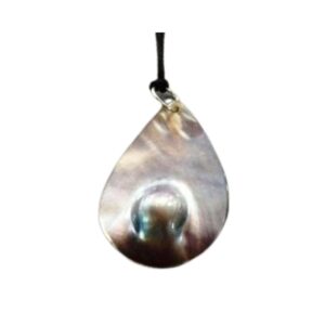 tear drop shaped mabe mother of pearl shell